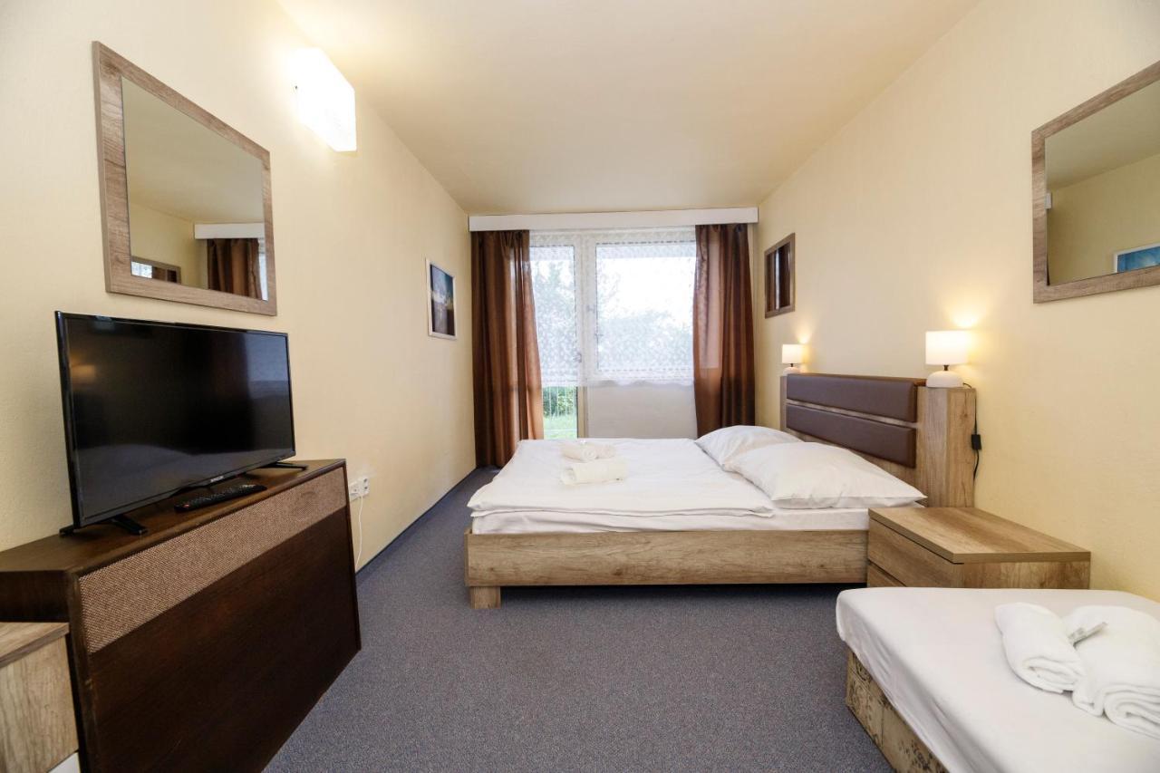 Panorama Orlik Hotell Klucenice Eksteriør bilde